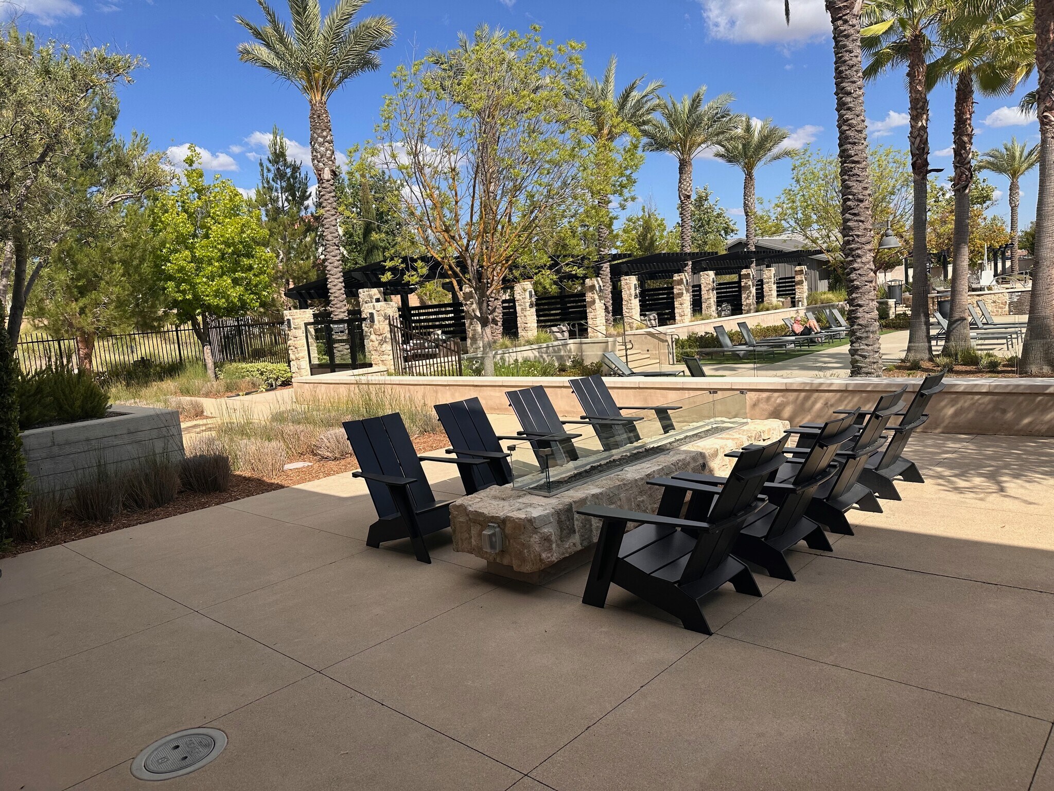 Building Photo - 696 Philip Way