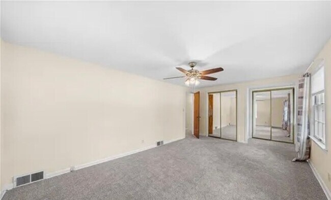 Building Photo - 23613 E Baintree Rd