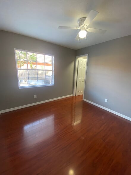 Building Photo - 3405 W Sligh Ave