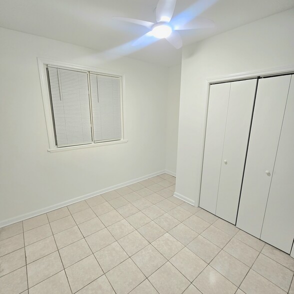 Building Photo - 1831 Shepherd Cir SW