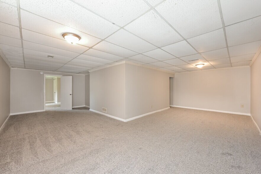 Building Photo - 4977 Terrace Green Trce