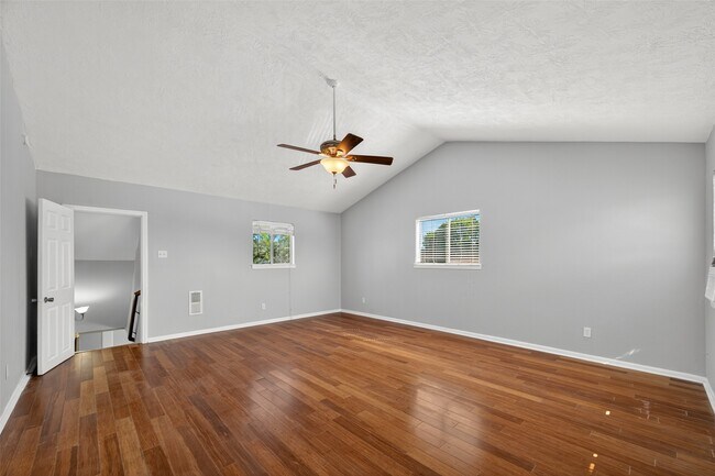 Building Photo - 11447 Kirkvalley Dr