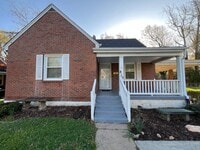 Building Photo - Charming Brick House off Fort Avenue