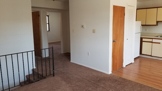 Building Photo - 4402 McMenamy St