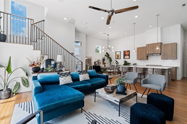Building Photo - 9809 Blissful Pr Ln