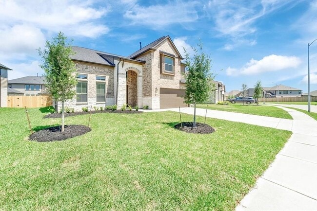 Building Photo - 18906 Whistling Oaks Dr