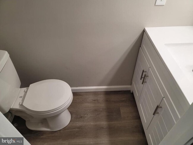 Building Photo - 22 Mimosa Ct