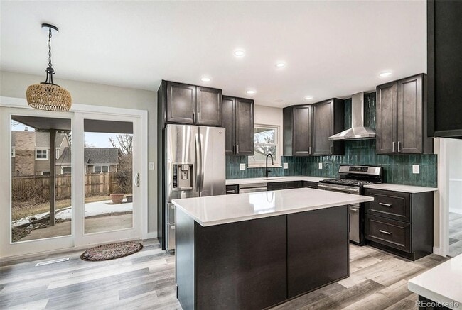 Building Photo - 8345 E Hinsdale Ave