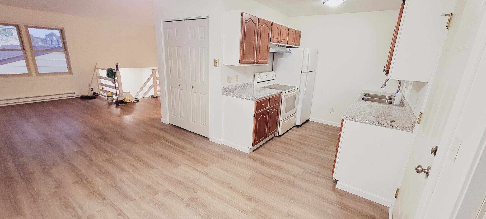 Building Photo - 790 Dutchman Dr