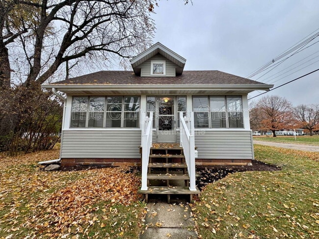 Building Photo - 760 Guthrie St