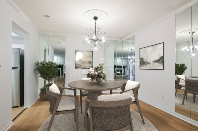 Building Photo - 590 Sarah Ln