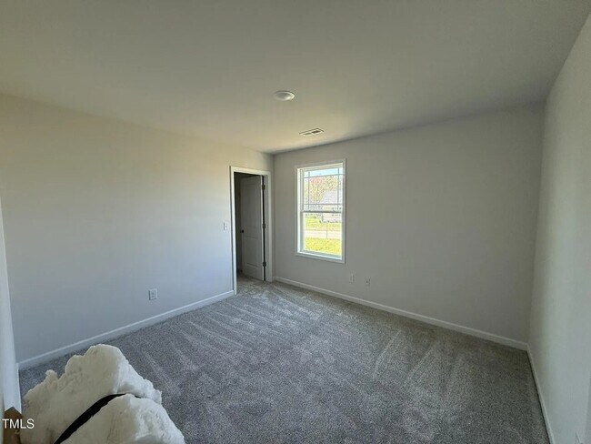 Building Photo - 99 Pate Lndg Dr
