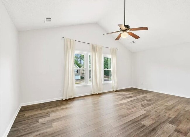 Building Photo - Charming 3BR Home in Johns Creek Georgia!
