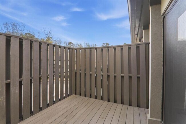 Building Photo - 49 Ivy Gates NE