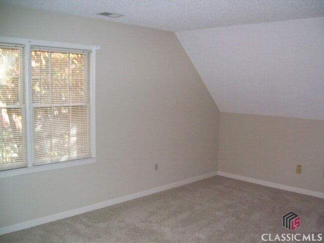 Building Photo - 170 Woodhaven Ridge