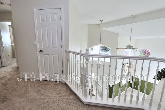 Building Photo - 8847 Mossburn Way