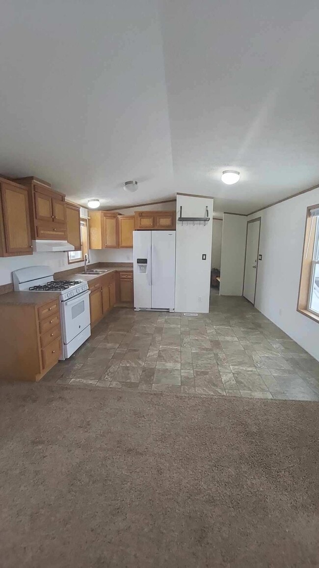 Building Photo - 1205 US-12