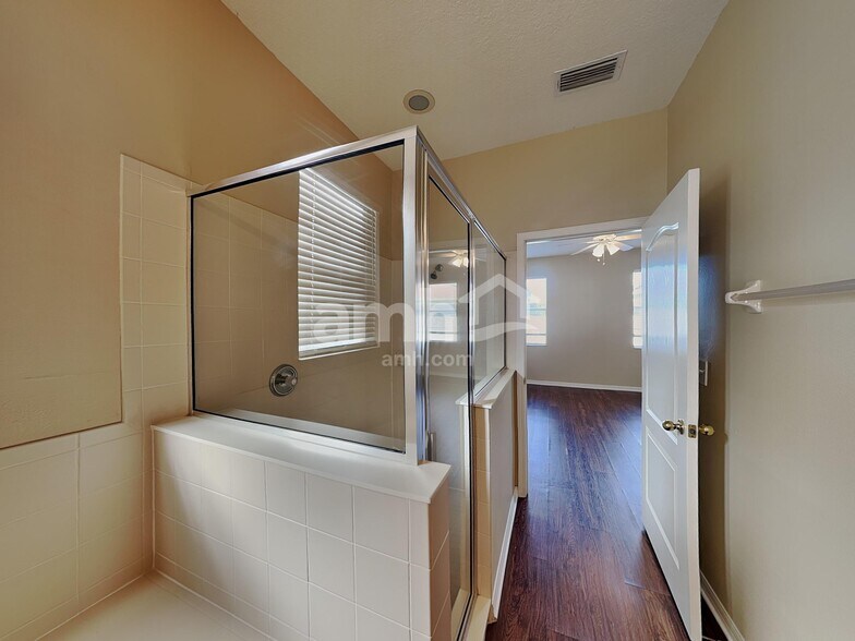 Building Photo - 8003 Moccasin Trail Dr