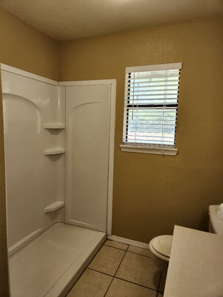 Building Photo - 212 County Rd 2163 W