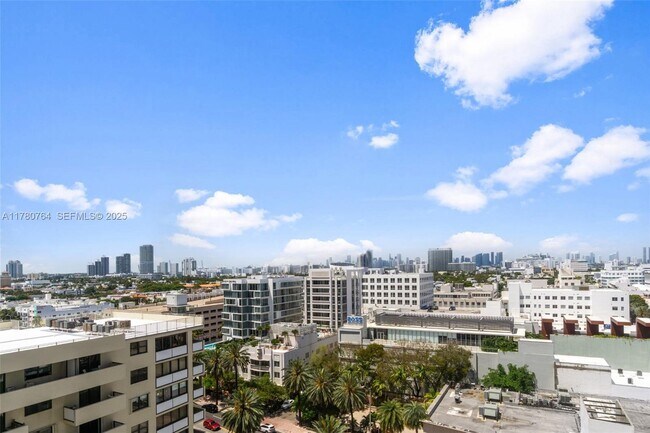 Building Photo - 100 Lincoln Rd