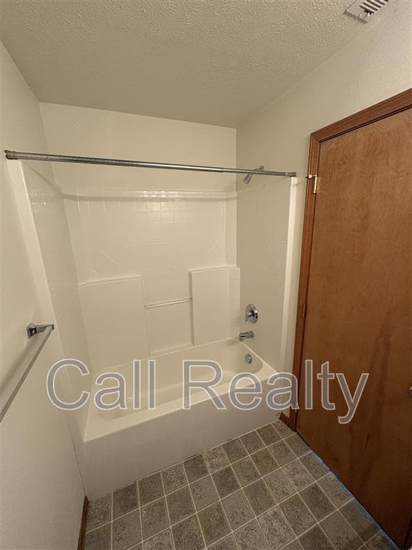 Building Photo - 18716 E Augusta Ct