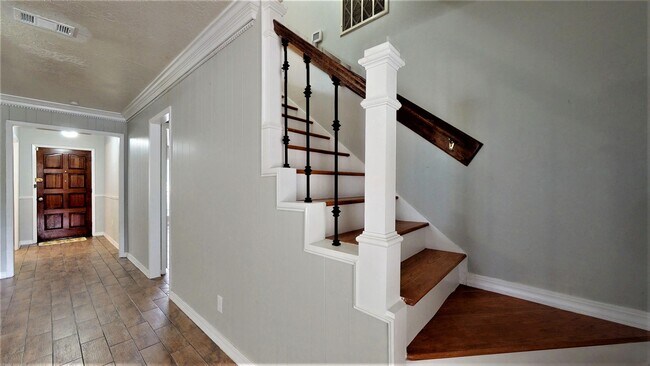 Building Photo - 24314 Spring Mill Ln