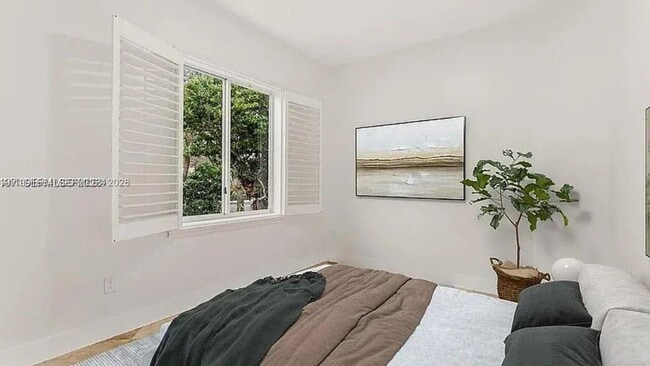 Building Photo - 2755 Dunwoodie Pl