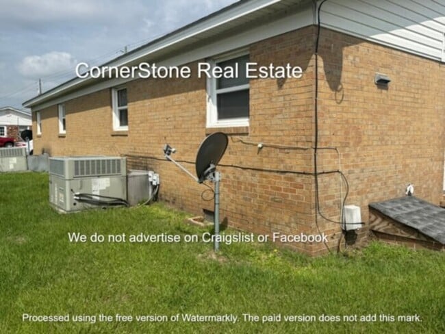Building Photo - 4613 Cumberland Rd