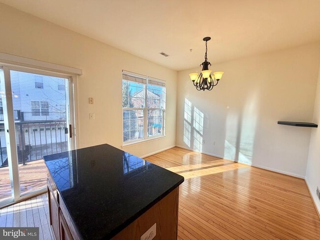 Building Photo - 9710 Washingtonian Blvd