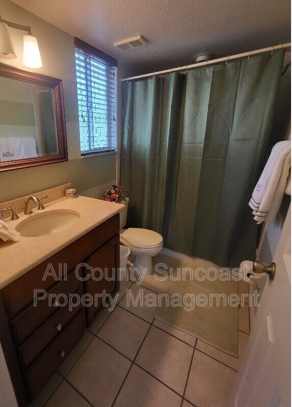 Building Photo - 9710 Indian Key Trail