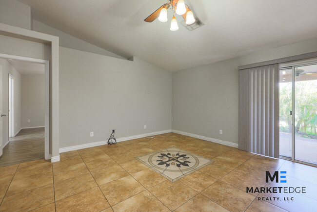 Building Photo - 3Bed/2Bath Home at Ironwood/Ocotillo! Read...