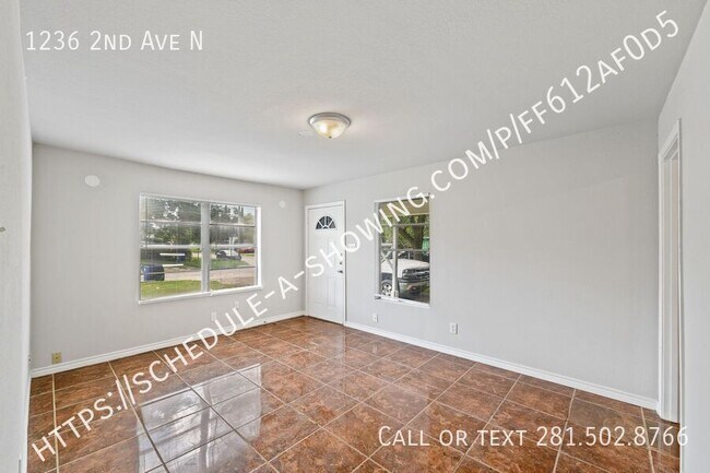 Building Photo - 1236 2nd Ave N