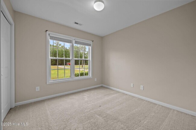 Building Photo - 180 Ashbury Park Ln
