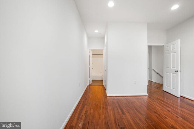 Building Photo - 11325 Aristotle Dr