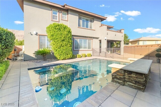 Building Photo - 10470 Dove Meadow Way