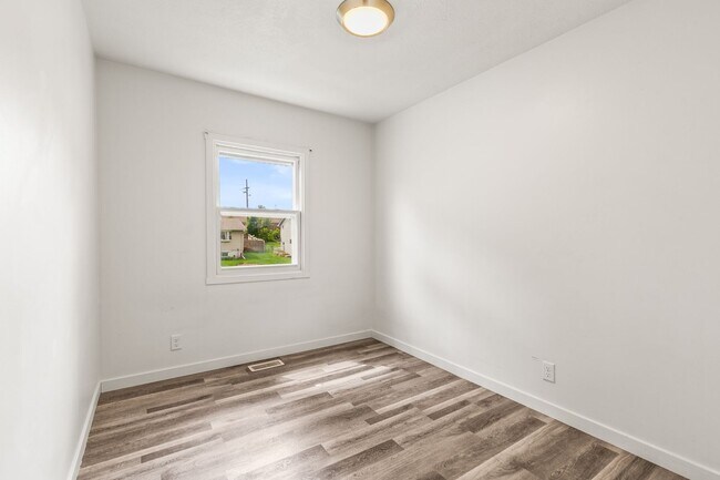 Building Photo - Coming Soon April 1st