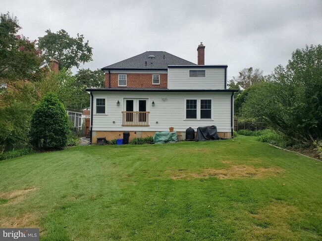 Building Photo - 15 Indian Spring Dr