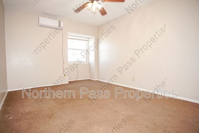 Building Photo - 6701 Escondido Dr