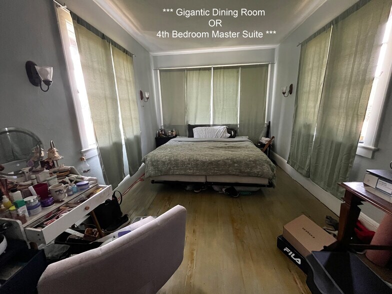 #4 GRAND BEDROOM / or GRAND DINING ROOM windows surrounding - 506 Silver Beach Ave
