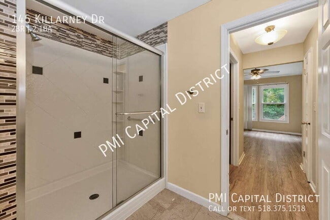 Building Photo - 145 Killarney Dr