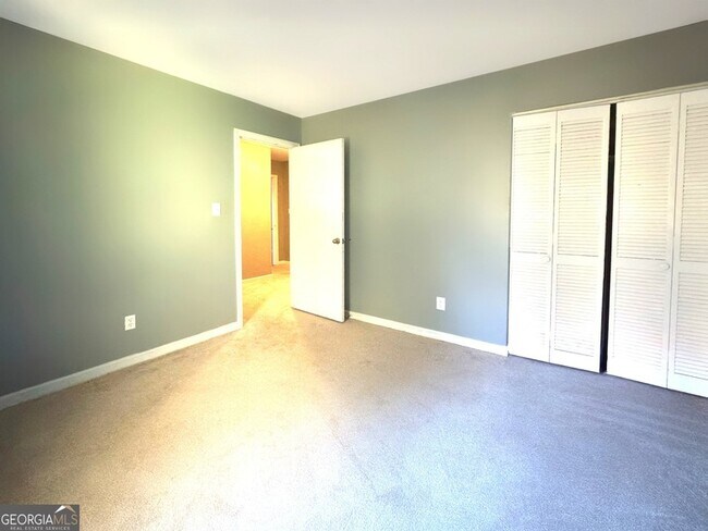 Building Photo - 3166 Big Springs Ct