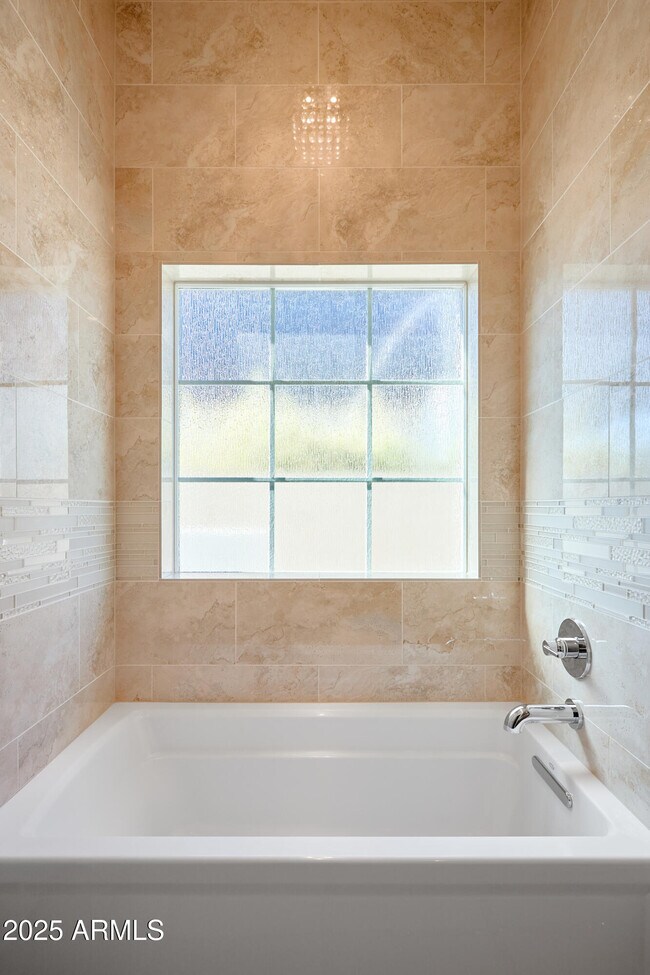 Building Photo - 3229 E Campbell Ave