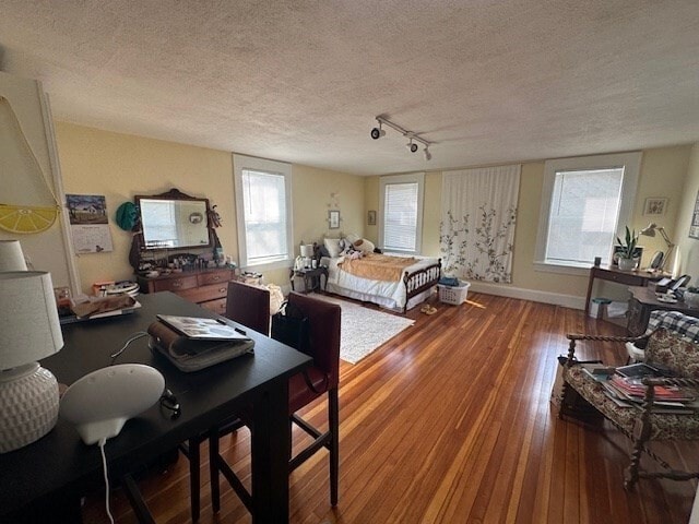 Building Photo - 68 Conz St