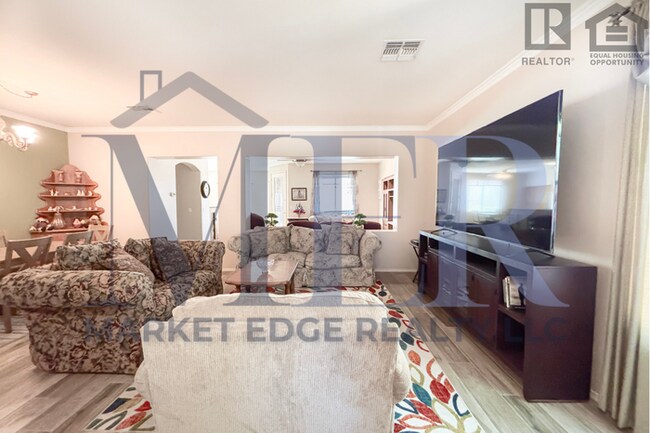 Building Photo - 4Bed/2Bath Furnished Home at Monroe/87th A...