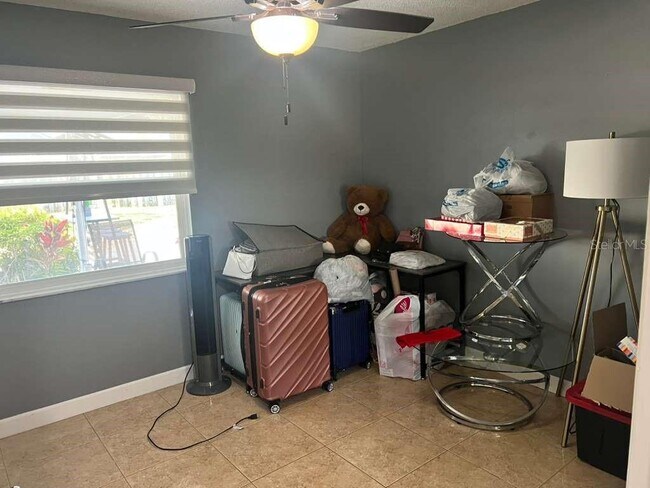 Building Photo - 20812 Maxim Pkwy