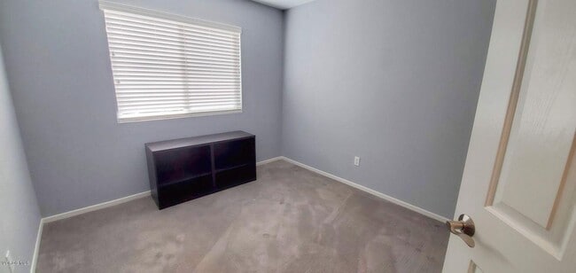 Building Photo - 5463 Avignon Ct