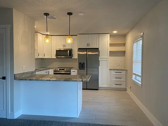 Building Photo - 909 S Colonial Ct
