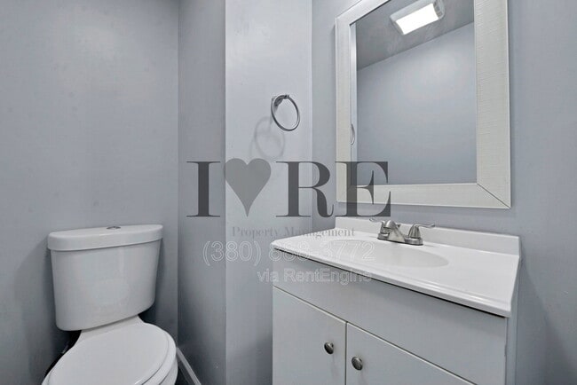 Building Photo - 1555 Myrtle Ave