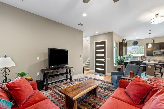 Building Photo - 3806 Bull Creek Rd