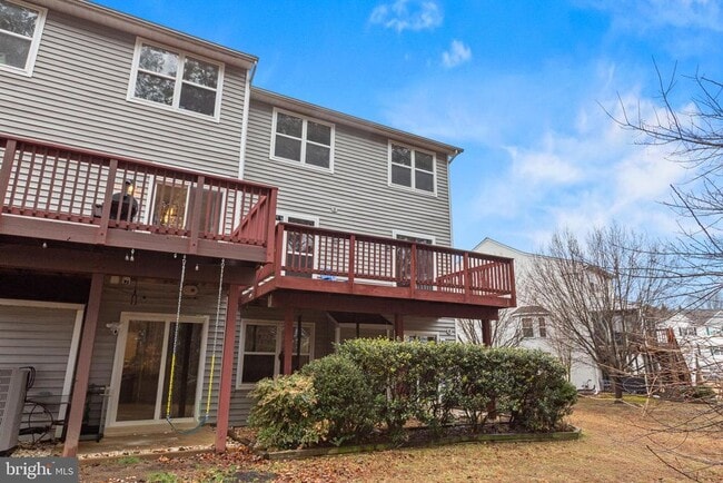 Building Photo - 48375 Sunburst Dr